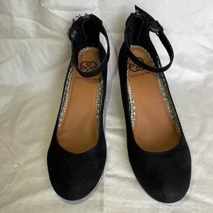 Daisy Fuentes Black Wedges